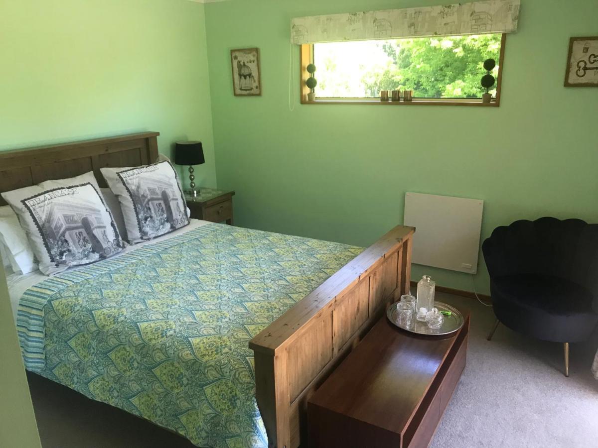 Newlands Bed And Breakfast West Melton ภายนอก รูปภาพ