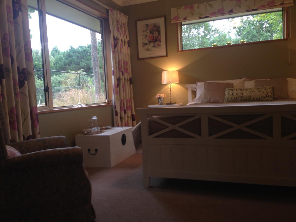 Newlands Bed And Breakfast West Melton ภายนอก รูปภาพ